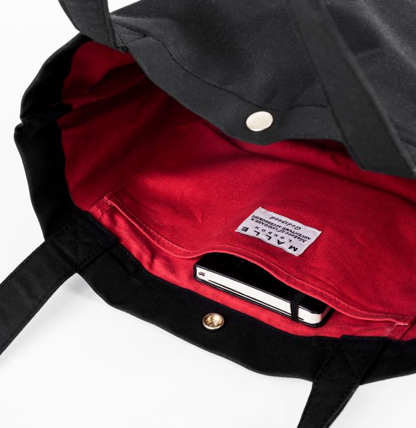 Malle_Lightweight_Tote_sm3
