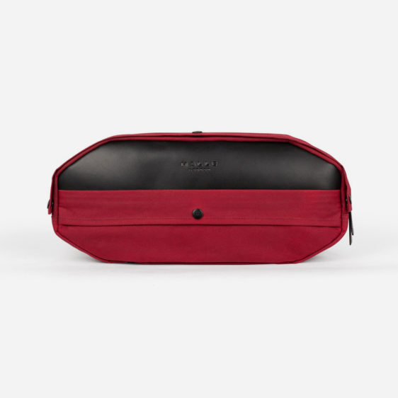 Malle-Dash-Pack-Red1