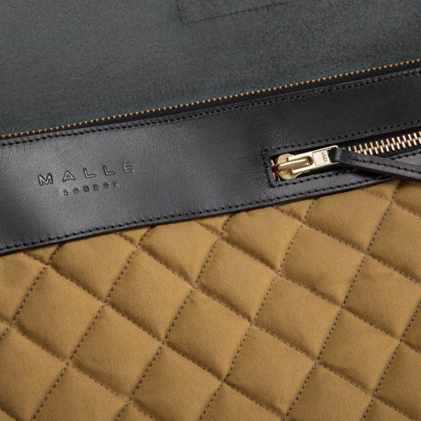 Malle Escape Case_0003_Malle Escape Case 3
