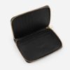 Malle Travel Wallet 1